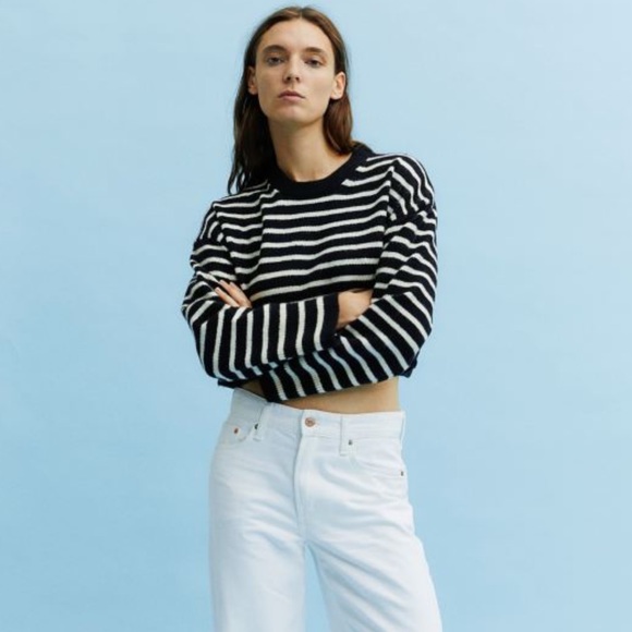 NWT Black and White Cropped Sweater - Picture 2 of 8